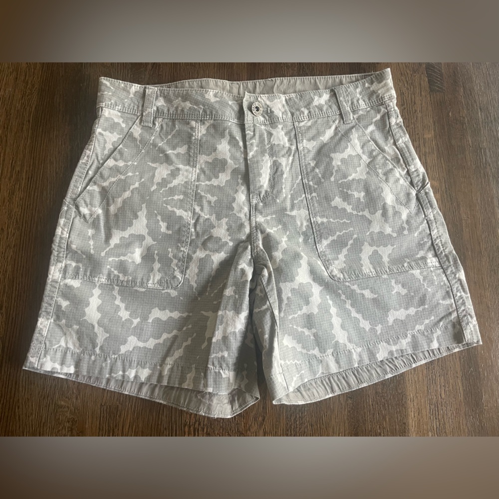 North Face Ridgeside Standard Fit Rip Stop Shorts - Size 4